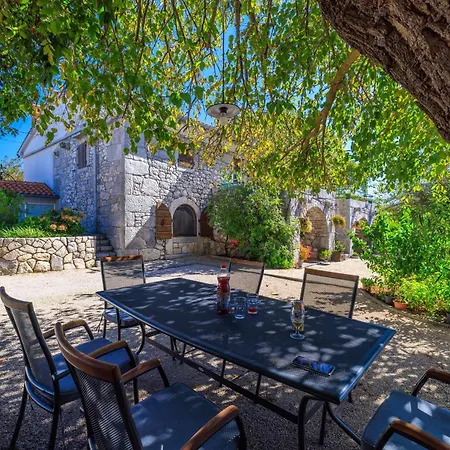 Апартаменты Insula Insule