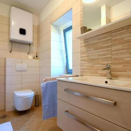 Apartment Insula Insule - Rustic & Peaceful Skrbcici